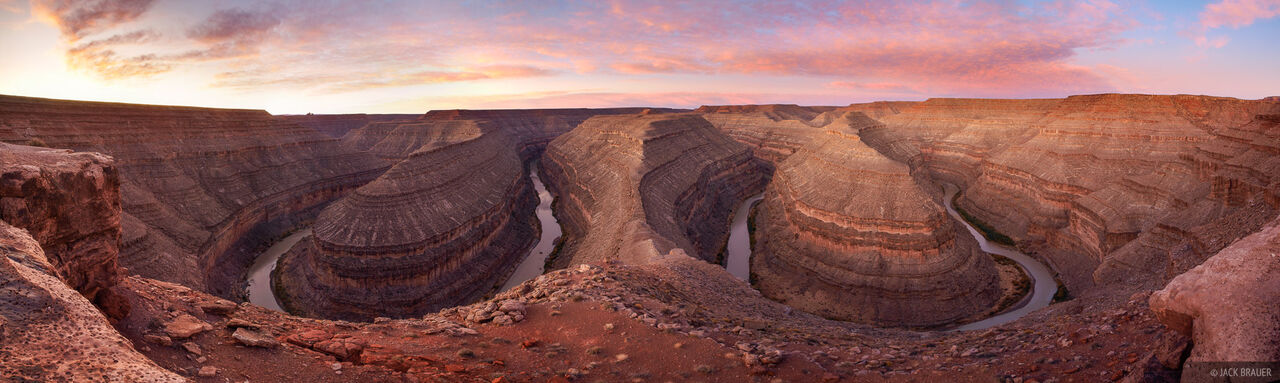 Goosenecks Panorama
