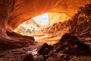 Mee Canyon Alcove
