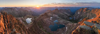 Sunrise on Windom Peak