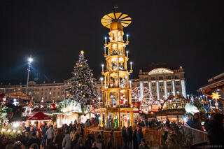 Dresdner Striezelmarkt Pyramide