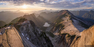 Vesper Peak Summit Panorama
