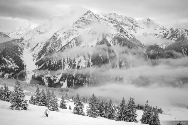 Grinbergspitze Skier B&W