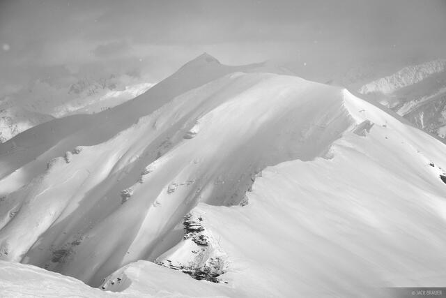 Véleray Ridge