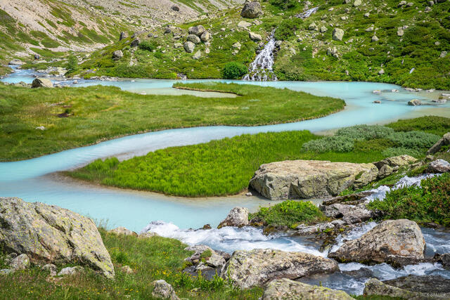 Turquoise Meander