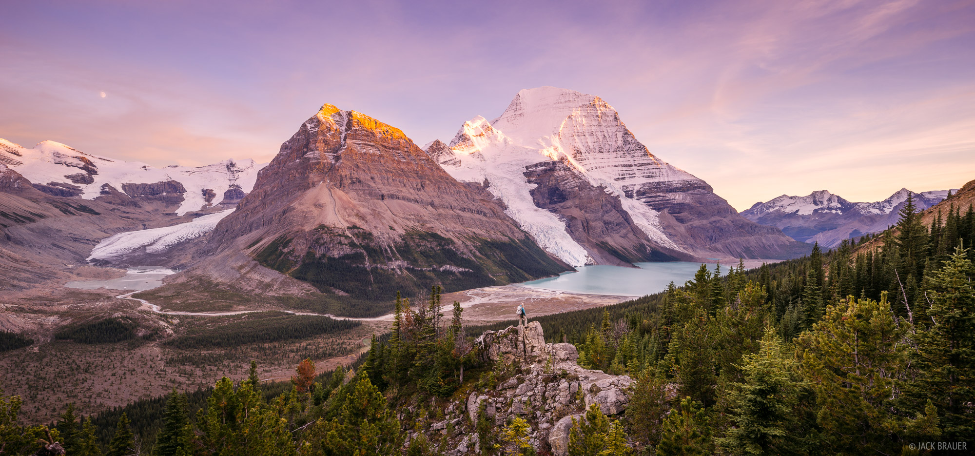 Mount Robson Sunset Panorama Mount Robson BC Canada Mountain Mount Robson Sunset Panorama Mount Robson BC Canada Mountain